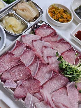죽변항자매막회 사진 3
