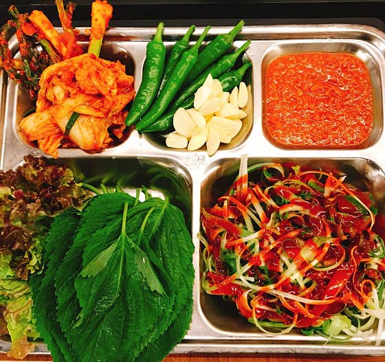 상차림비(외부음식반입금지) 메뉴 사진(네이버)