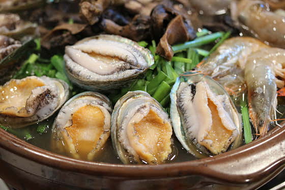 황제능이해신탕(토종닭 or 오리) 메뉴 사진(네이버)