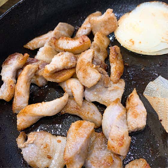 삼겹살(180g) 메뉴 사진(네이버)