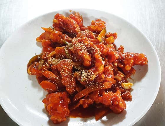 매콤사천탕수육(소) 메뉴 사진(네이버)