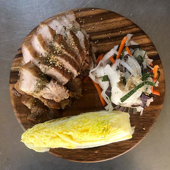 사태 수육(소) 메뉴 사진(네이버)
