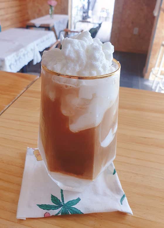 코코넛스무디라떼 메뉴 사진(네이버)