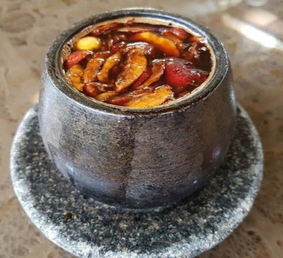 쌍화차, 대추생강차, 흑홍삼차 메뉴 사진(네이버)