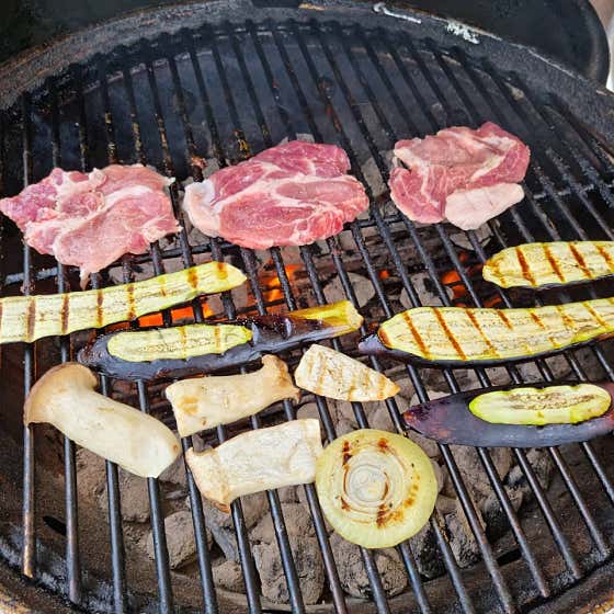 목살직화구이 메뉴 사진(네이버)
