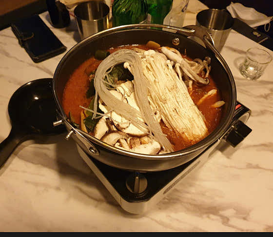 소고기버섯전골 메뉴 사진(네이버)