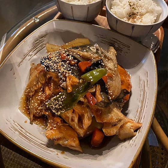 연어조림 메뉴 사진(네이버)