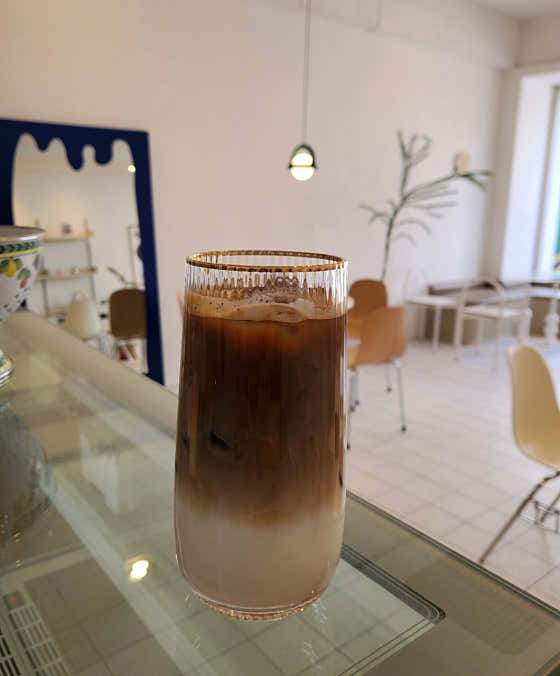 바닐라라떼 메뉴 사진(네이버)