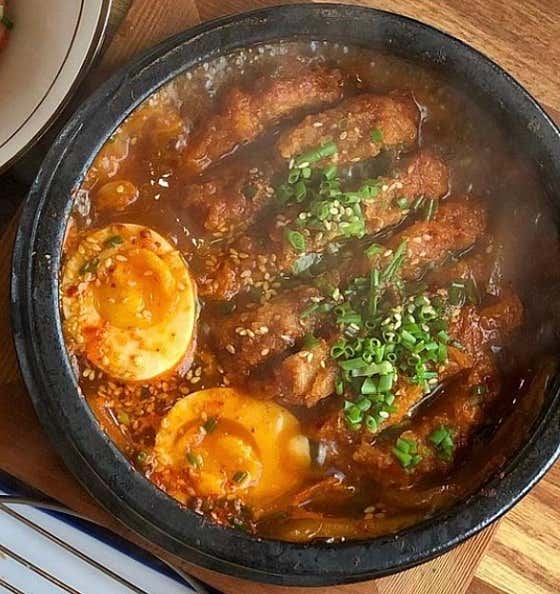 돈가스김치나베 메뉴 사진(네이버)