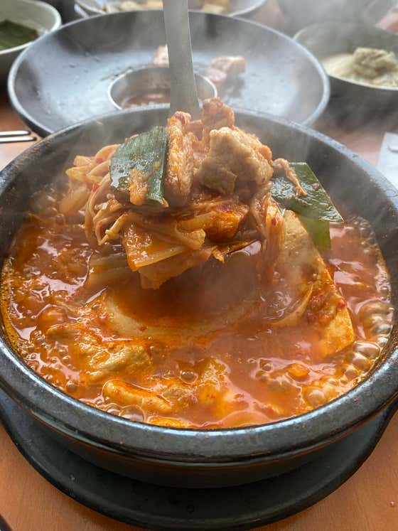 막판 김치찌개 메뉴 사진(네이버)