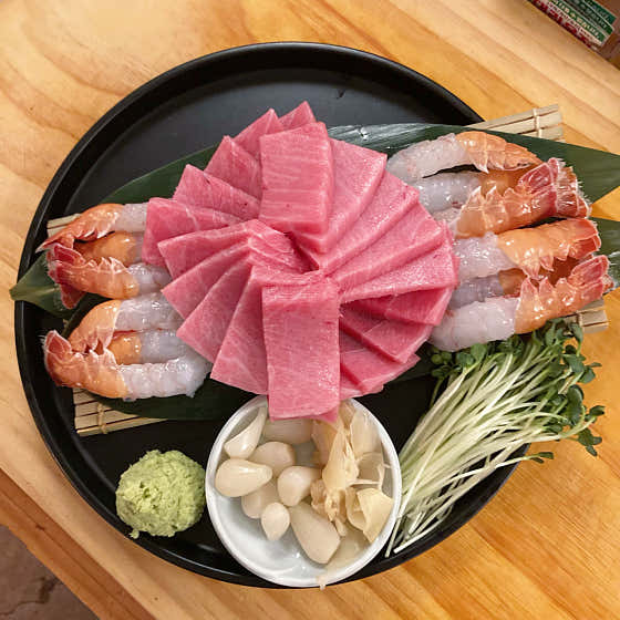 딱새우반 참치한접시 메뉴 사진(네이버)