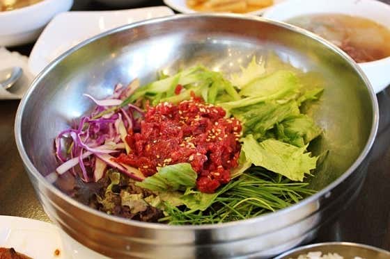 육회비빔밥 메뉴 사진(네이버)