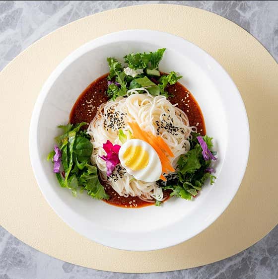 매운 비빔국수 메뉴 사진(네이버)