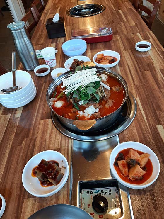 콩비지감자탕(소) 메뉴 사진(네이버)
