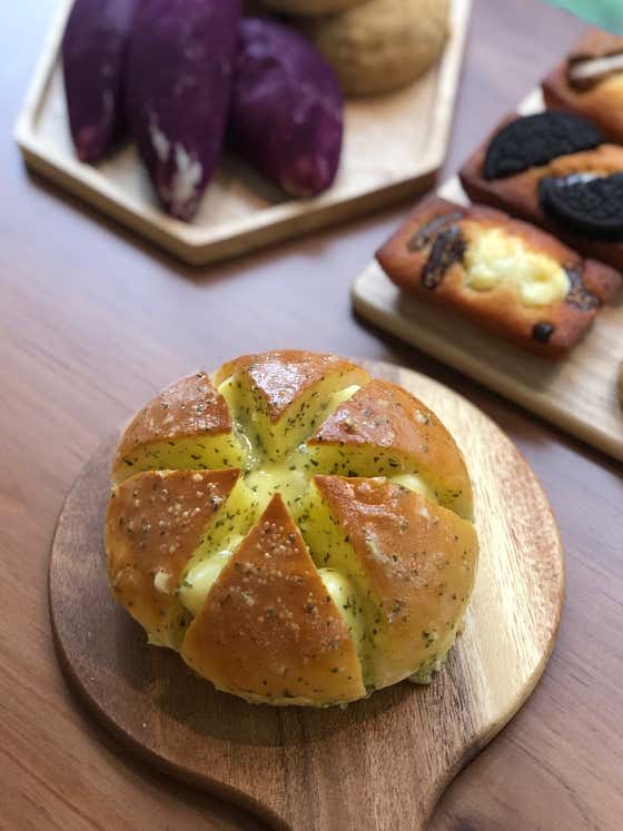 육쪽마늘빵 메뉴 사진(네이버)