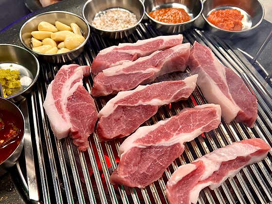 한돈가브리살(180g) 메뉴 사진(네이버)