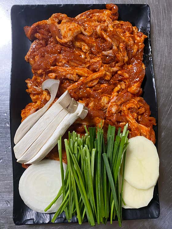 오리양념한마리 메뉴 사진(네이버)