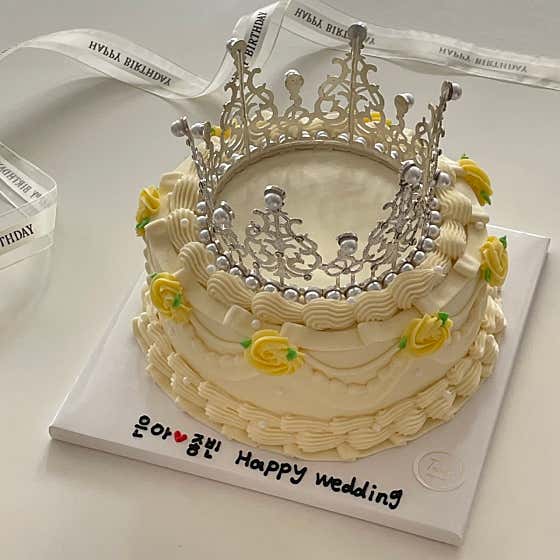 티아라왕관케이크 메뉴 사진(네이버)