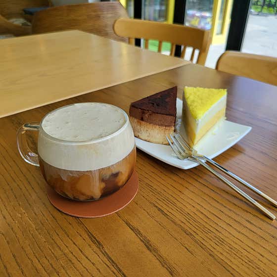 빌드업 홍차슈페너 메뉴 사진(네이버)