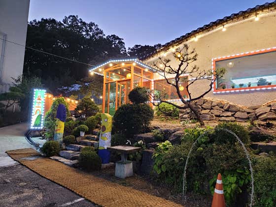 등등 있습니다(밑에 메뉴이미지 참조) 메뉴 사진(네이버)