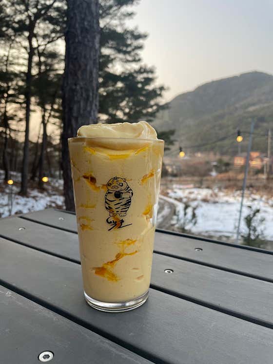 망고요거트스무디(only ice) 메뉴 사진(네이버)