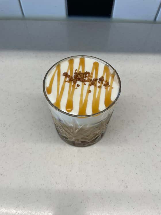 ICED 토피넛라떼 메뉴 사진(네이버)