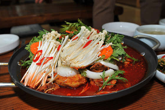 닭볶음탕 메뉴 사진(네이버)
