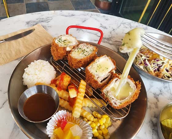 치즈돈까스 메뉴 사진(네이버)