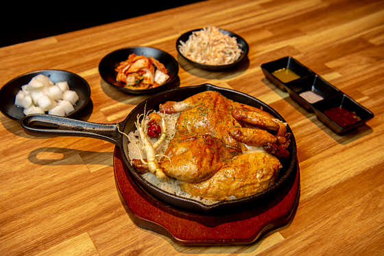 한방통닭 메뉴 사진(네이버)