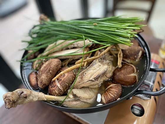 표고한방백숙 메뉴 사진(네이버)