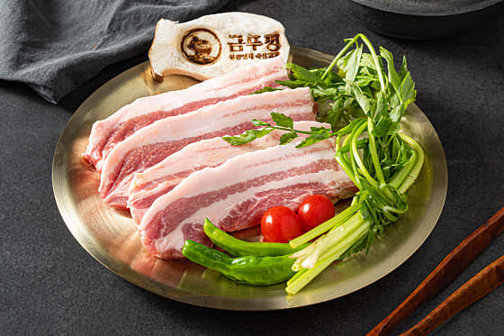 무항생제 숙성삼겹살 메뉴 사진(네이버)