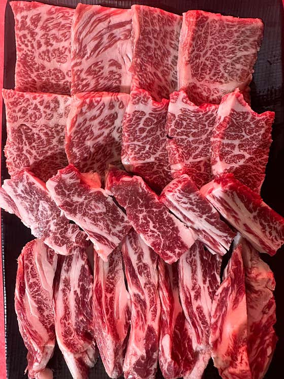 암소한우특수부위(1++투뿔)200g 메뉴 사진(네이버)