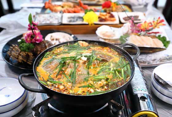 생우럭탕(2인주문가능) 메뉴 사진(네이버)
