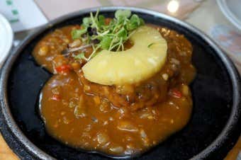 함박스테이크 메뉴 사진(네이버)