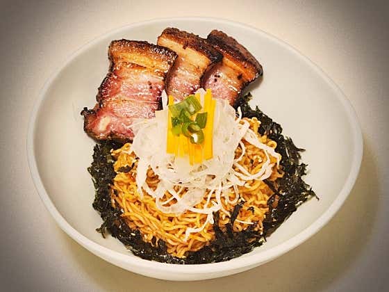 고블 BBQ비빔면 메뉴 사진(네이버)