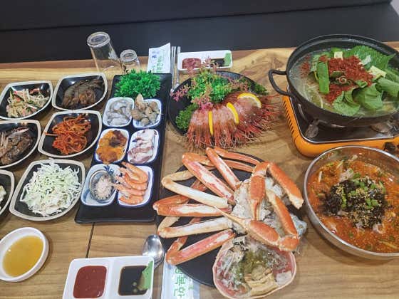 박달대게+생새우+물회+해물+매운탕 메뉴 사진(네이버)