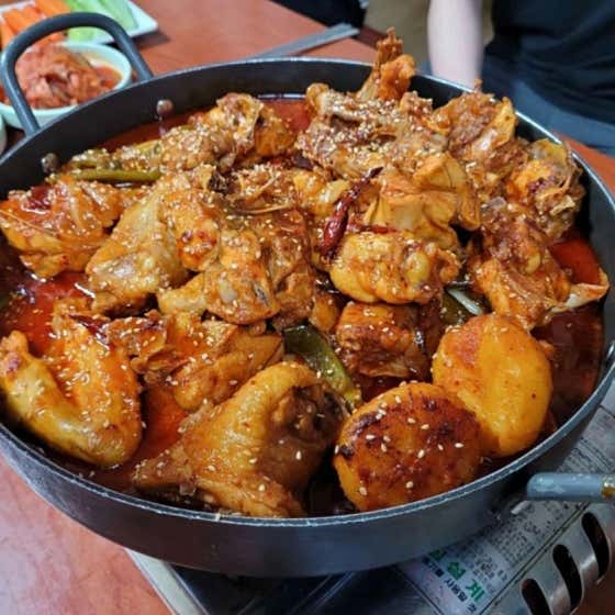묵은지 닭볶음 메뉴 사진(네이버)