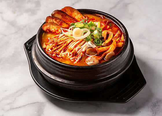 버섯순두부찌개 메뉴 사진(네이버)