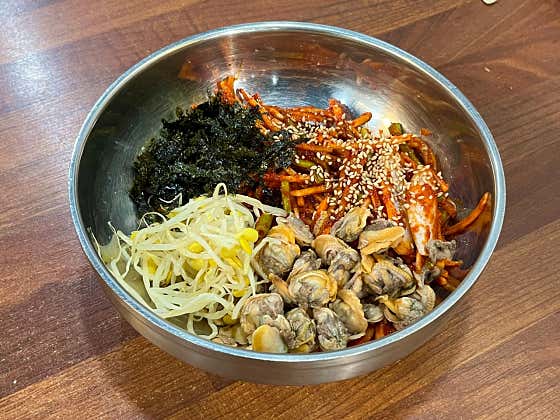 꼬막비빔밥 메뉴 사진(네이버)
