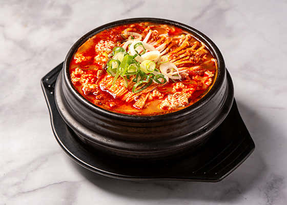 김치 순두부찌개 메뉴 사진(네이버)