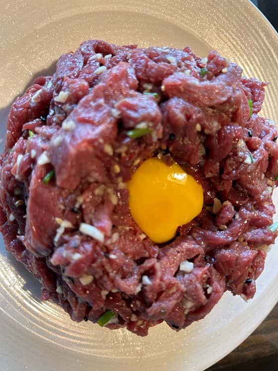 육회 메뉴 사진(네이버)