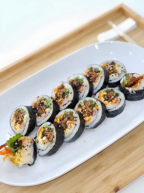 두루치기김밥 pork gimbap 메뉴 사진(네이버)