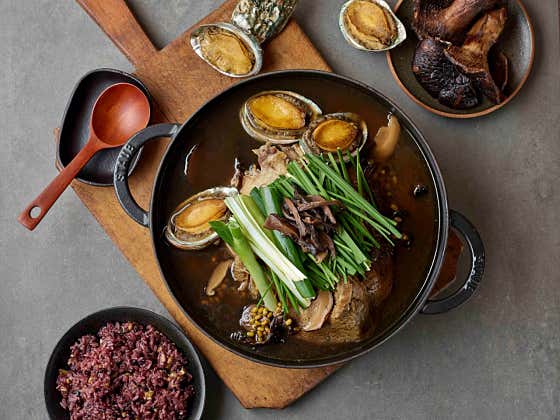 (3마리전복)전복 능이버섯 오리백숙 메뉴 사진(네이버)