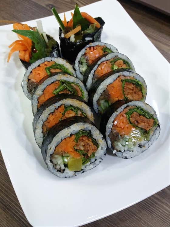 땡초고기김밥 메뉴 사진(네이버)