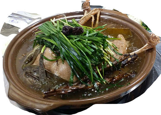 백숙한상 (유황오리/토종닭능이 찰밥) 메뉴 사진(네이버)
