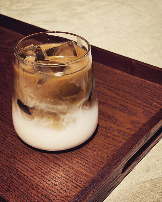소금카라멜 까페오레 메뉴 사진(네이버)