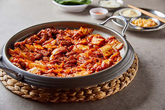 돼지김치구이 특대(5인) 메뉴 사진(네이버)
