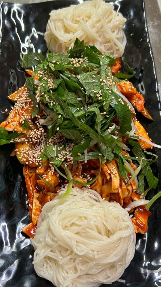 골뱅이무침+소면 메뉴 사진(네이버)