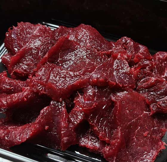 한우뭉티기 (250g) 메뉴 사진(네이버)