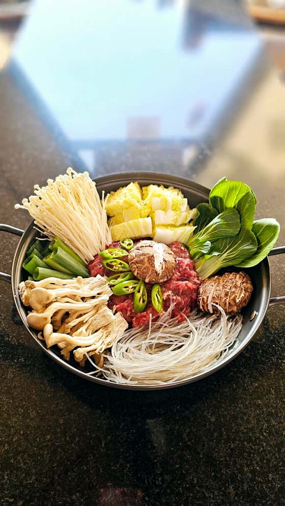 전골大(4인기준) 메뉴 사진(네이버)